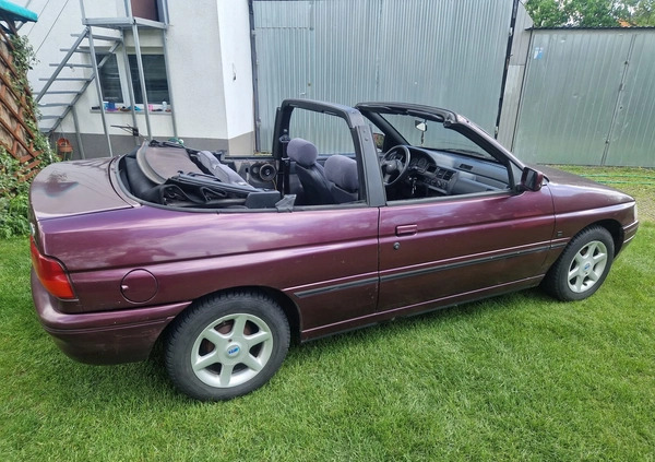 Ford Escort cena 3800 przebieg: 113150, rok produkcji 1993 z Golub-Dobrzyń małe 781